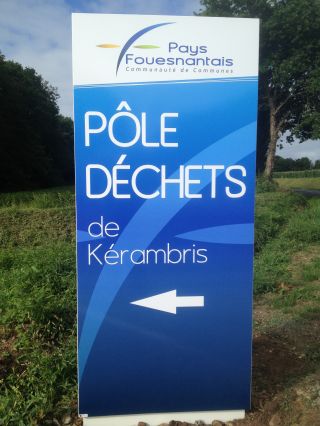 Totem Signalétique Publicité Quimper Pleuven Fouesnant